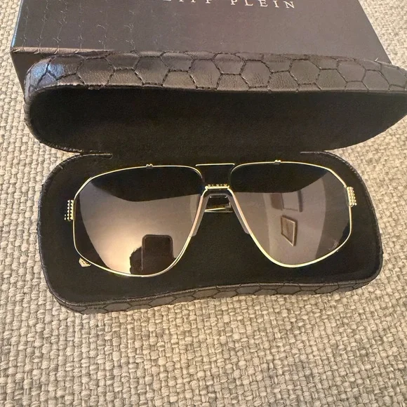 Philipp Plein Black Aviator Sunglasses